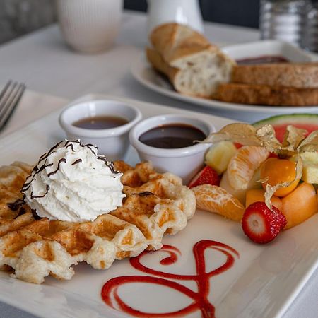 Chez Truchon Bistro-Auberge La Malbaie Esterno foto