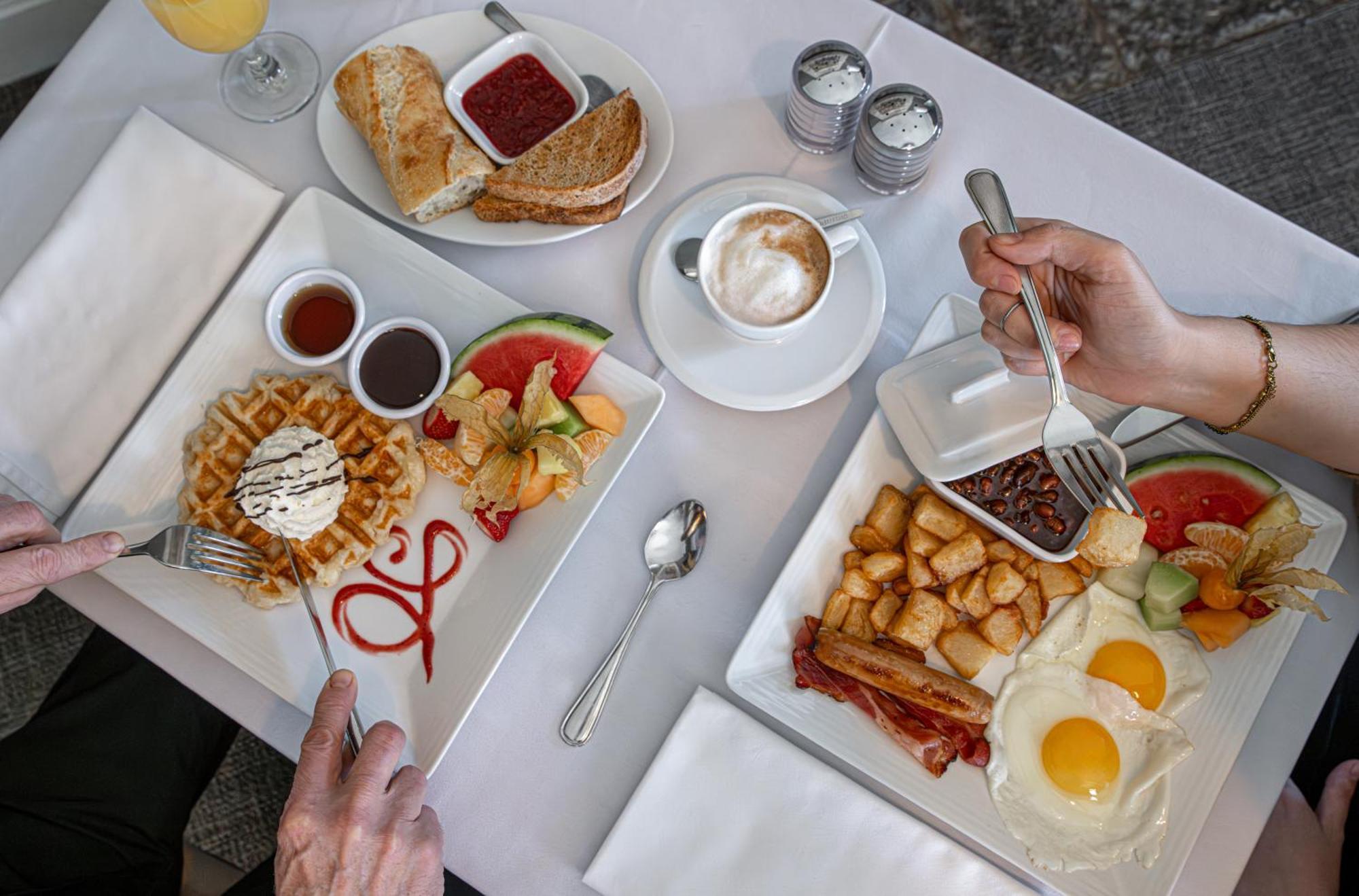 Chez Truchon Bistro-Auberge La Malbaie Esterno foto