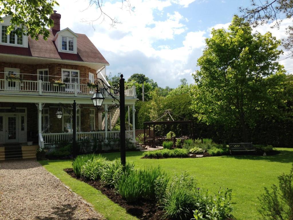 Chez Truchon Bistro-Auberge La Malbaie Esterno foto